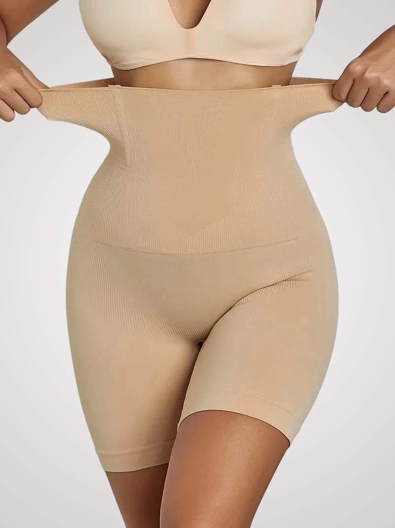 Silouet High-Waisted Shorts