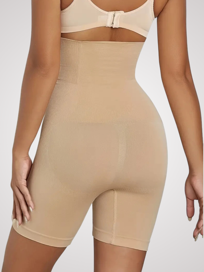 Silouet High-Waisted Shorts